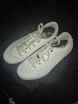 Biking  shoes  sz 8 women's good condition