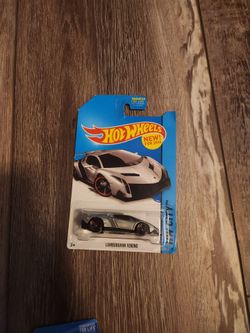 Hot Wheels Lamborghini Veneno 2014