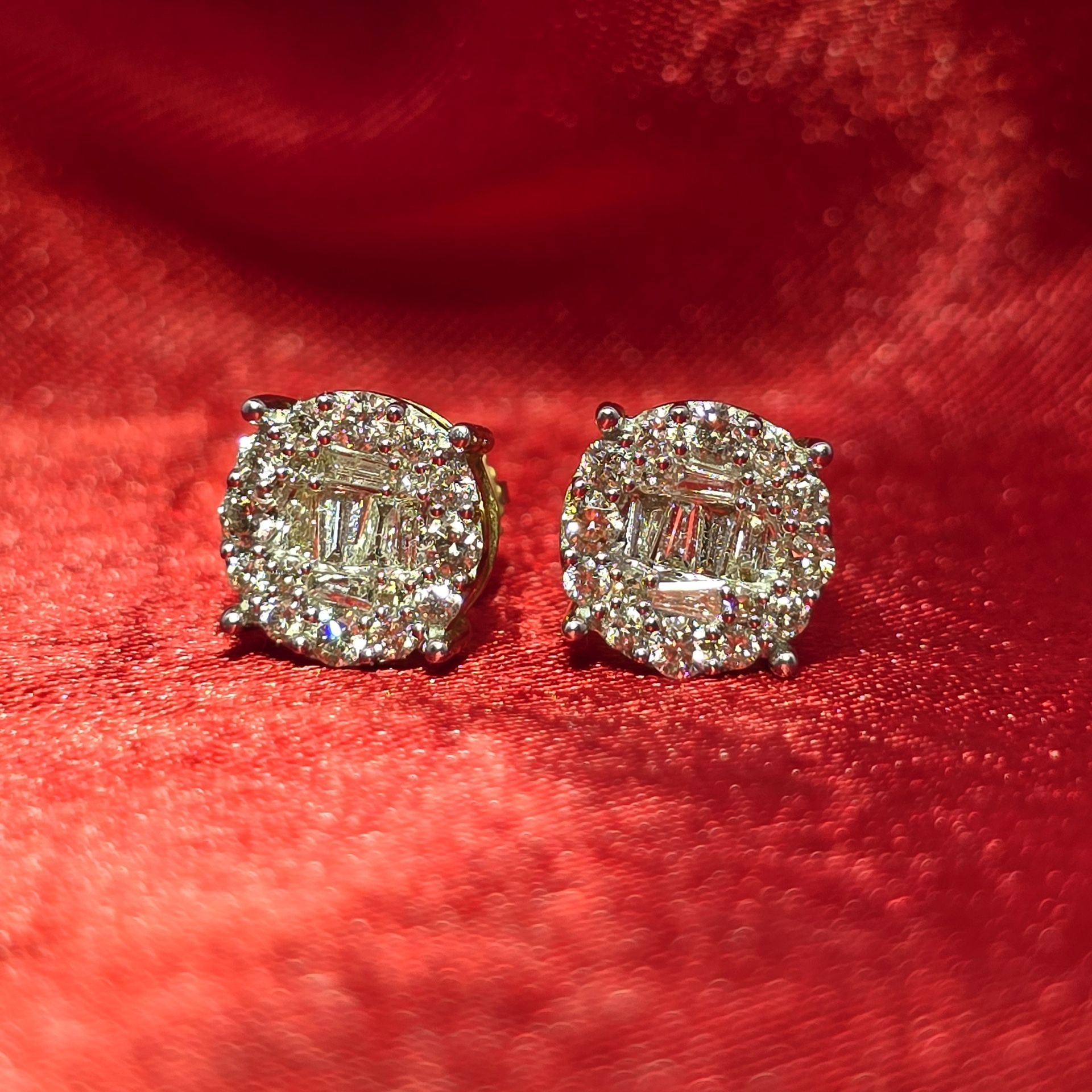 10k Yellow Gold Diamond Square Earrings 0.69 ctw