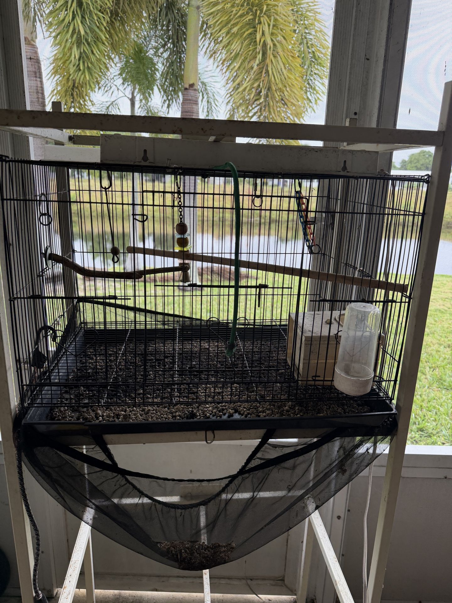 The 23x16 Bird Cage W Stand