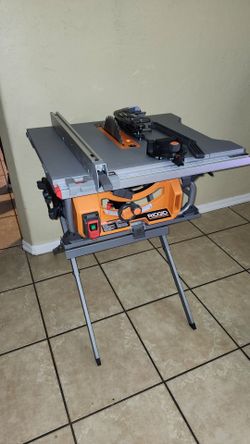 Ridgid 15 Amp 10 in. Portable Corded Jobsite Table Saw with Folding Stand