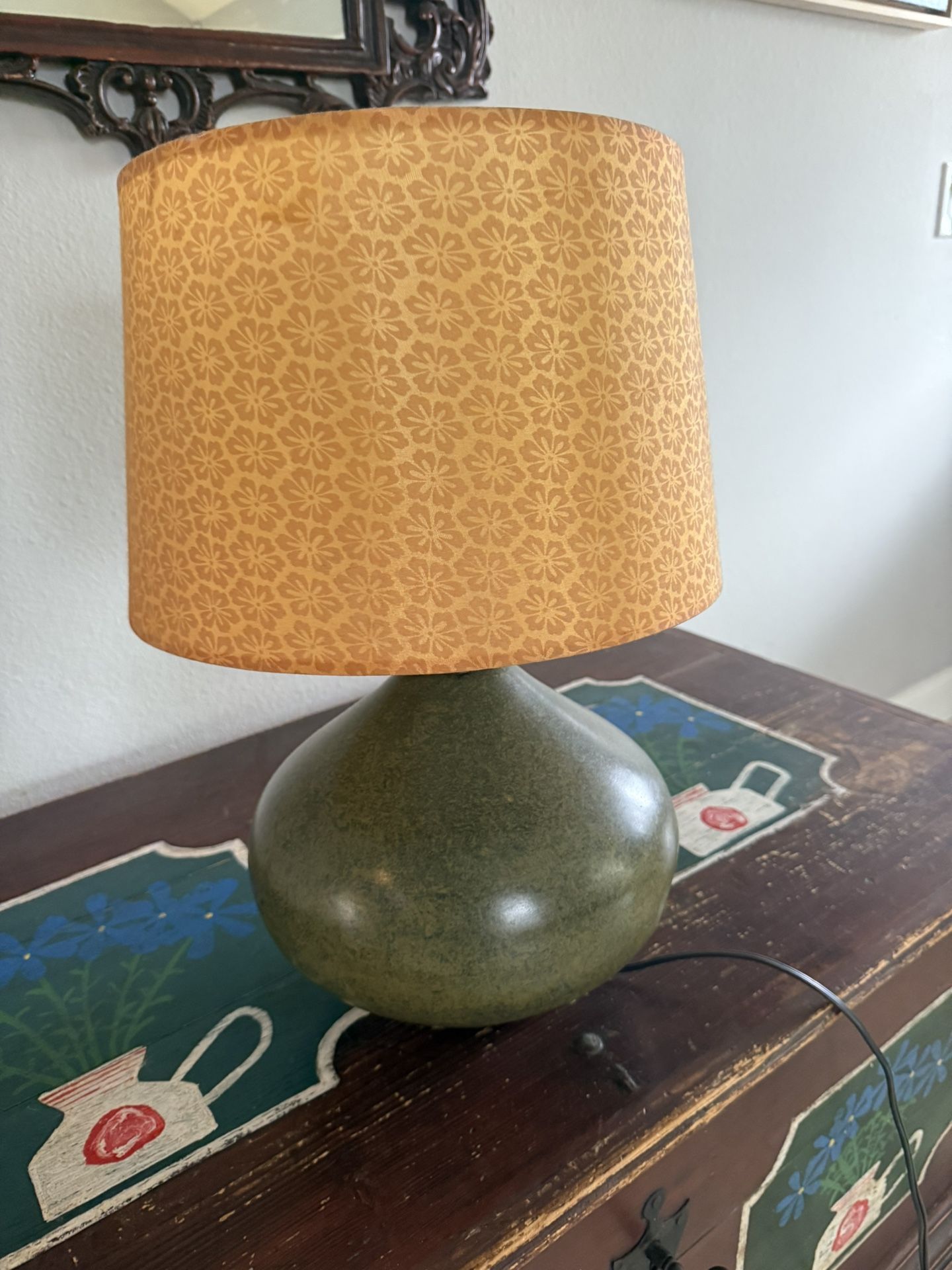 Vintage style lamp