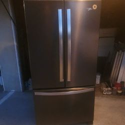 Whirlpool Refrigerator 