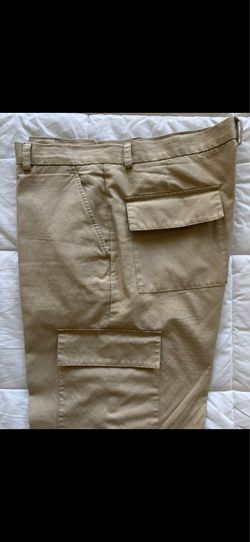 PERRY ELLIS CARGO PANTS - Never worn, perfect shape