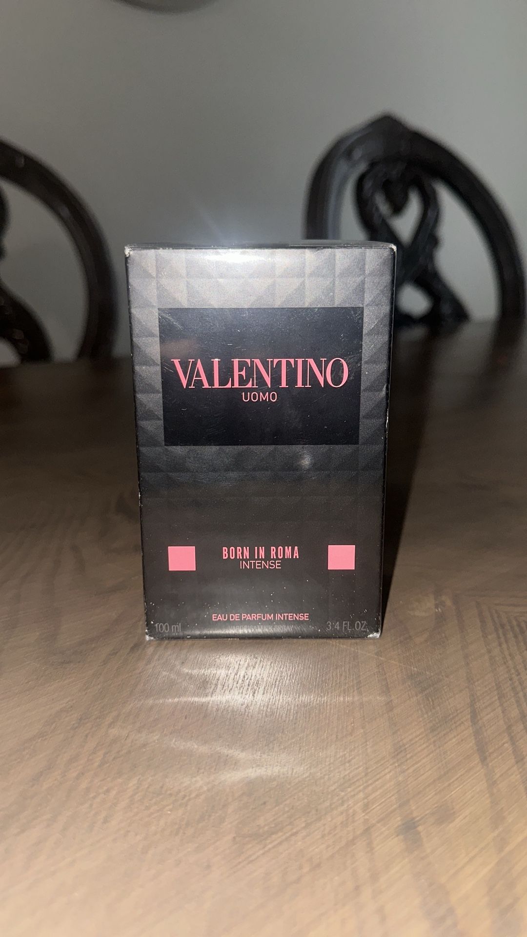 *BEST OFFER* 3.4 oz Valentino Uomo Born In Roma Intense