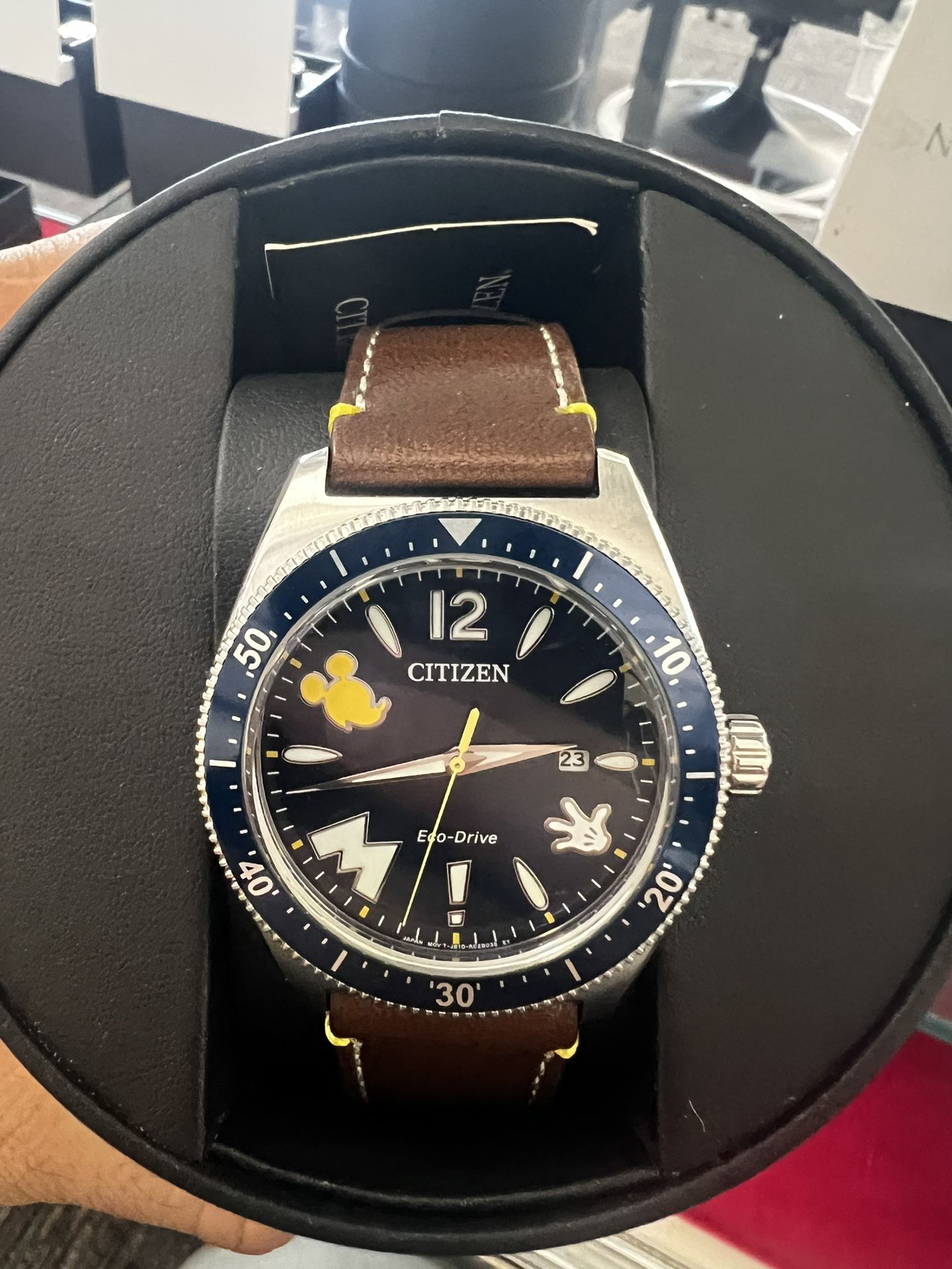 Citizen Eco-Drive Mickey Mouse Men’s Solar Watch AW1599-00W 43mm Blue Dial Brown Leather NWT