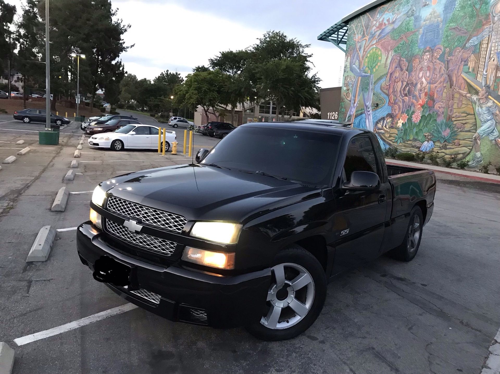 Silverado ss single cab gmc sierra srt8 Silverado trailblazer ss ss clone Mercedes Honda Infiniti Lexus trade sale 6.0