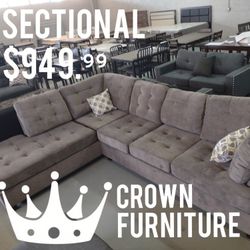 Waffle Suede Sectional W/ 2 Accent Pillows 