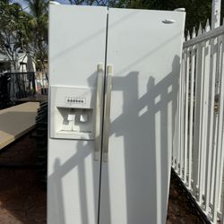 Whirlpool Refrigerator 