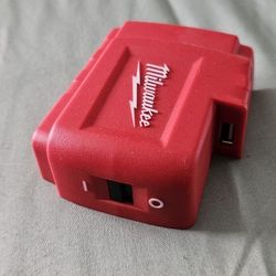 Milwaukee USB Charger
