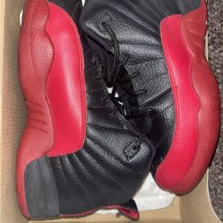 Total 14 Pairs Of Shoes Only Able To Post 12