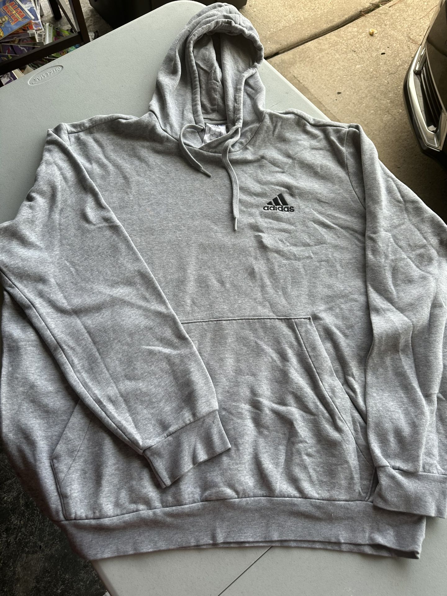 MEN USED ADIDAS SWEAT HOODIE GREY SEE LAST PIC W/MINOR STAIN