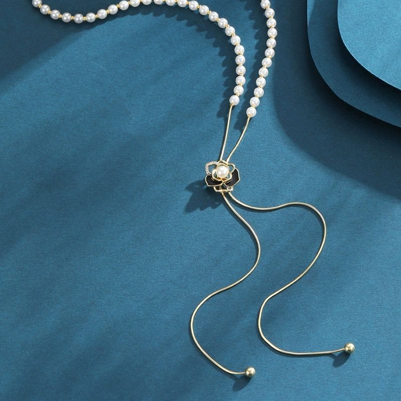 New autumn-winter style versatile rose flower sweater with long chain, pull-out adjustable necklace - elegant and fashionable clothing accessory