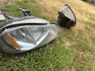 2020 Freightliner Headlights