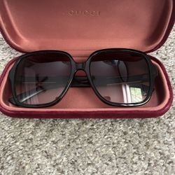 Gucci Sunglasses (Authentic) 