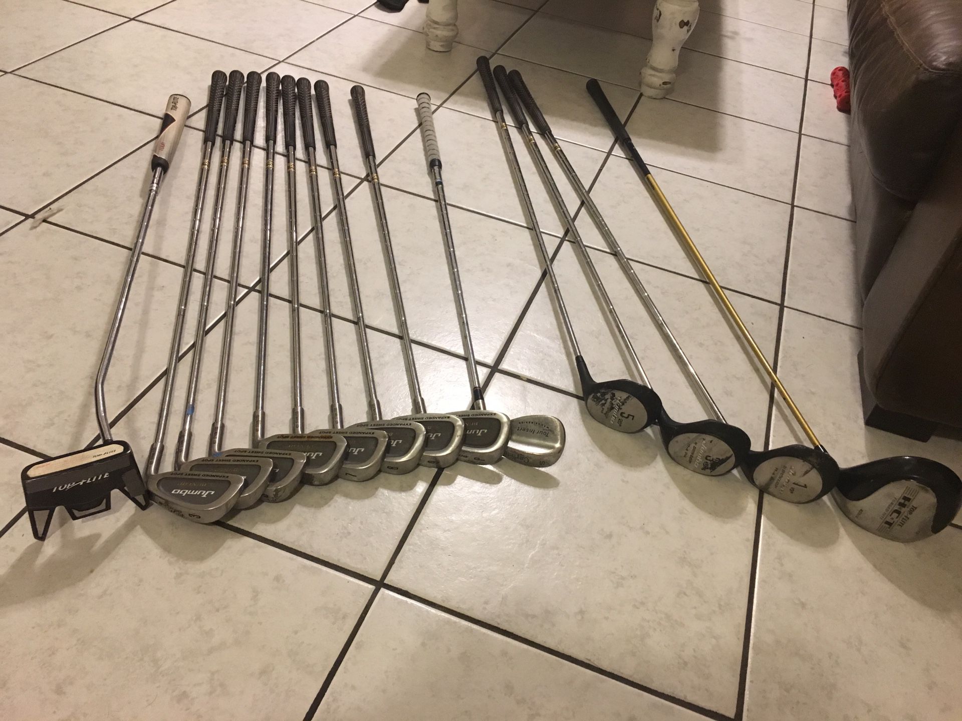 Full set of golf clubs!