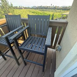 2 WOODEN CHAIRS!!(TAKING OFFERS?)