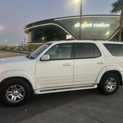 2005 Toyota Sequoia