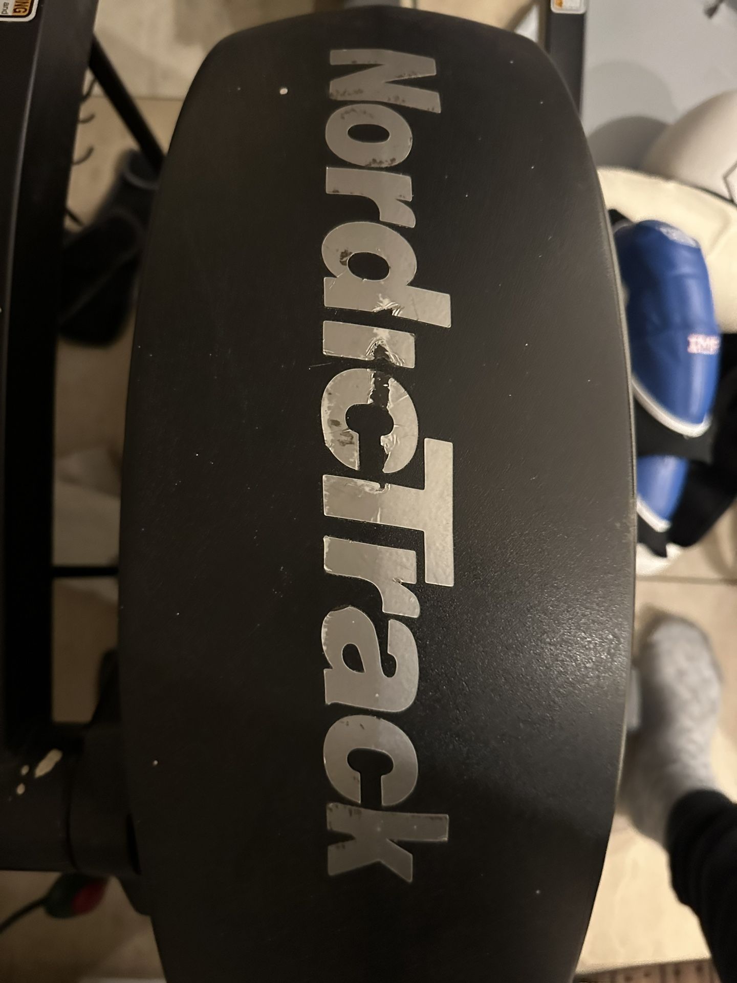 Elliptical machine, Hardly Used 