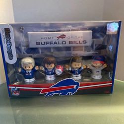 New  Fisher-Price Little People Collector Buffalo Bills Kelly/Allen  Figures 2025 