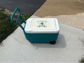 Igloo Motorola Western Open Roller Cooler