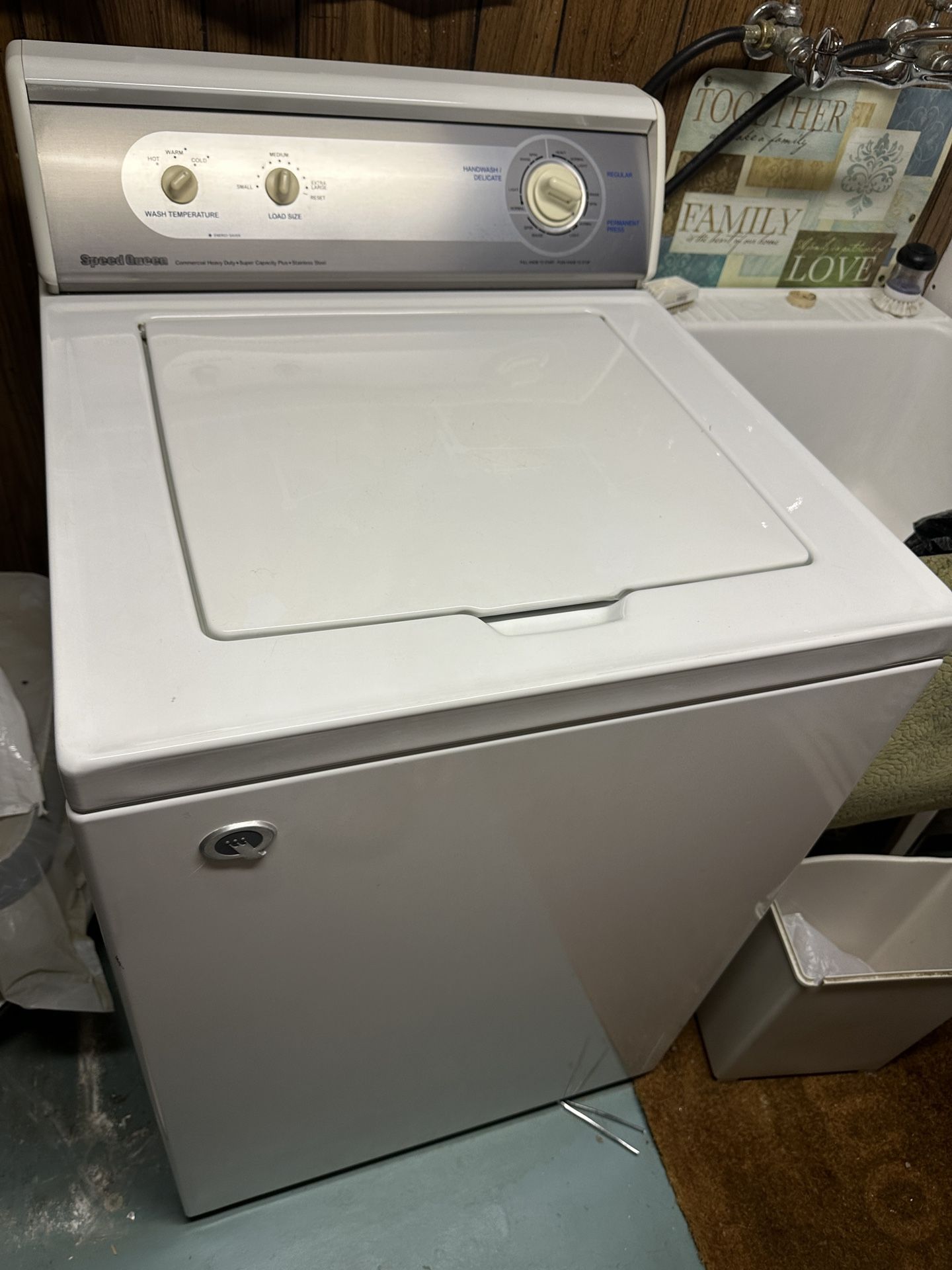 ONE OWNER Speed Queen AWS17NW 26 Inch Top Load Washer with 3.3 cu. ft. Capacity, 3-Wash/Rinse Selectors, 7 Cycles & 1-Speed Motor