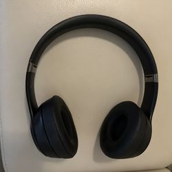 Beats Solo 4