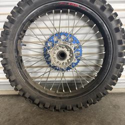 Desert Maxis Tire