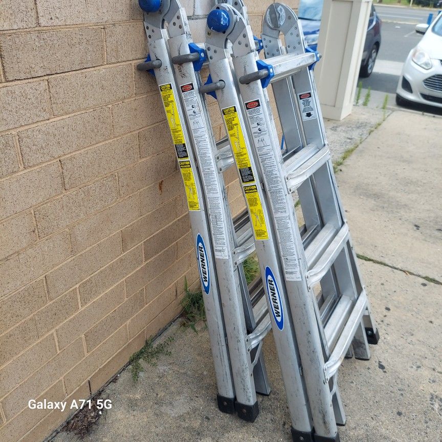 Extension Ladders 🪜 👌 17" FT MAXIMUM 