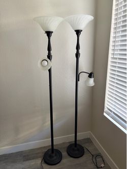 Set of 2 Matching Floor Lamps with Adjustable Reading Lights – Excellent Condition – Price Negotiable