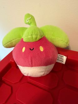 Bounsweet Sitting Cuties Pokemon TOMY Plush - 5 In.