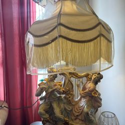 Vintage Capodimonte Lamp