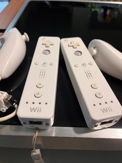 Nunchuk and Wii controller $10