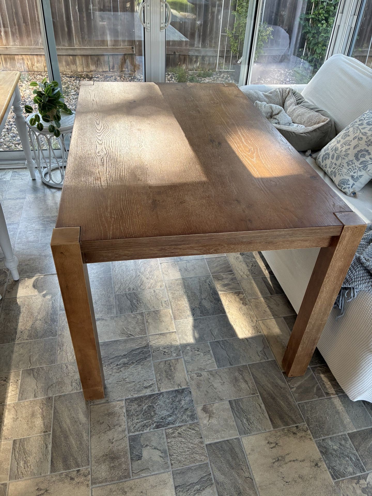 Wooden Table. Great Condition.