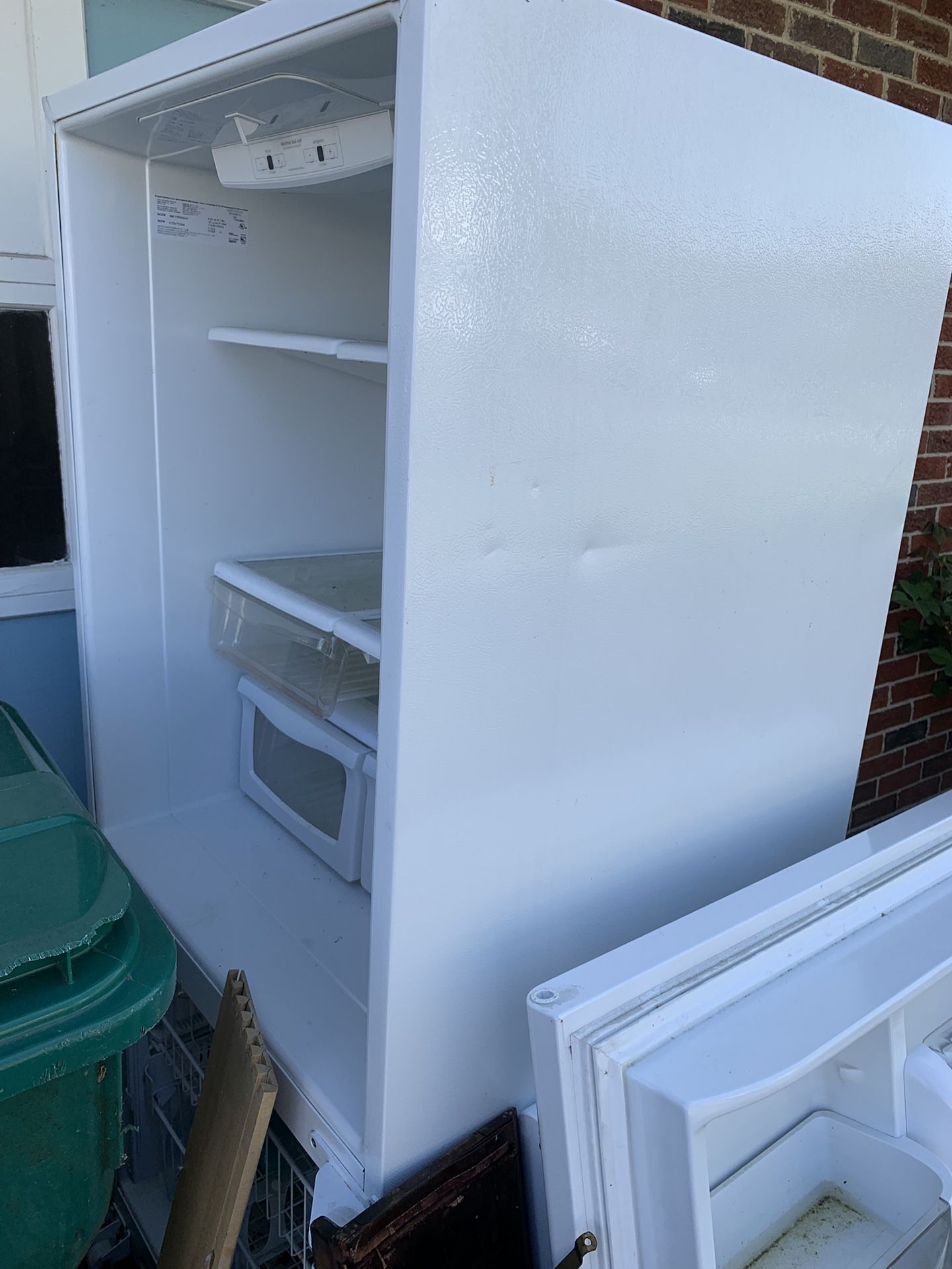 Free Scrap Refrigerator