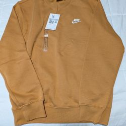 Men's XS Or Women's Small Nike Crew neck. New With Tags