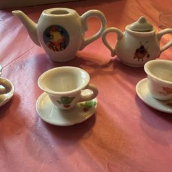 Little Mrs. Spider Porcelain Miniature Tea Set