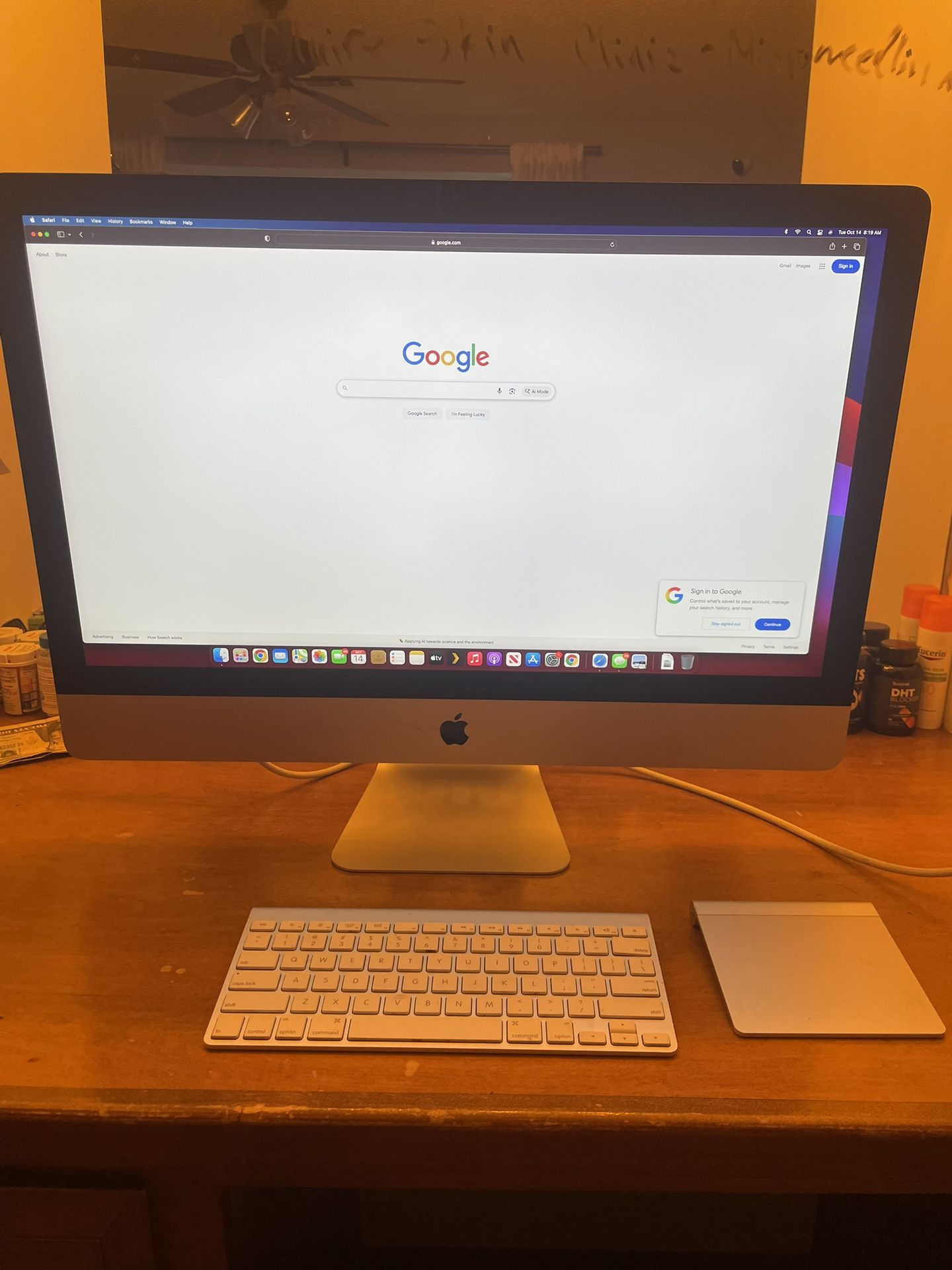 27” Mac Computer, Wireless Keyboard And Mouse