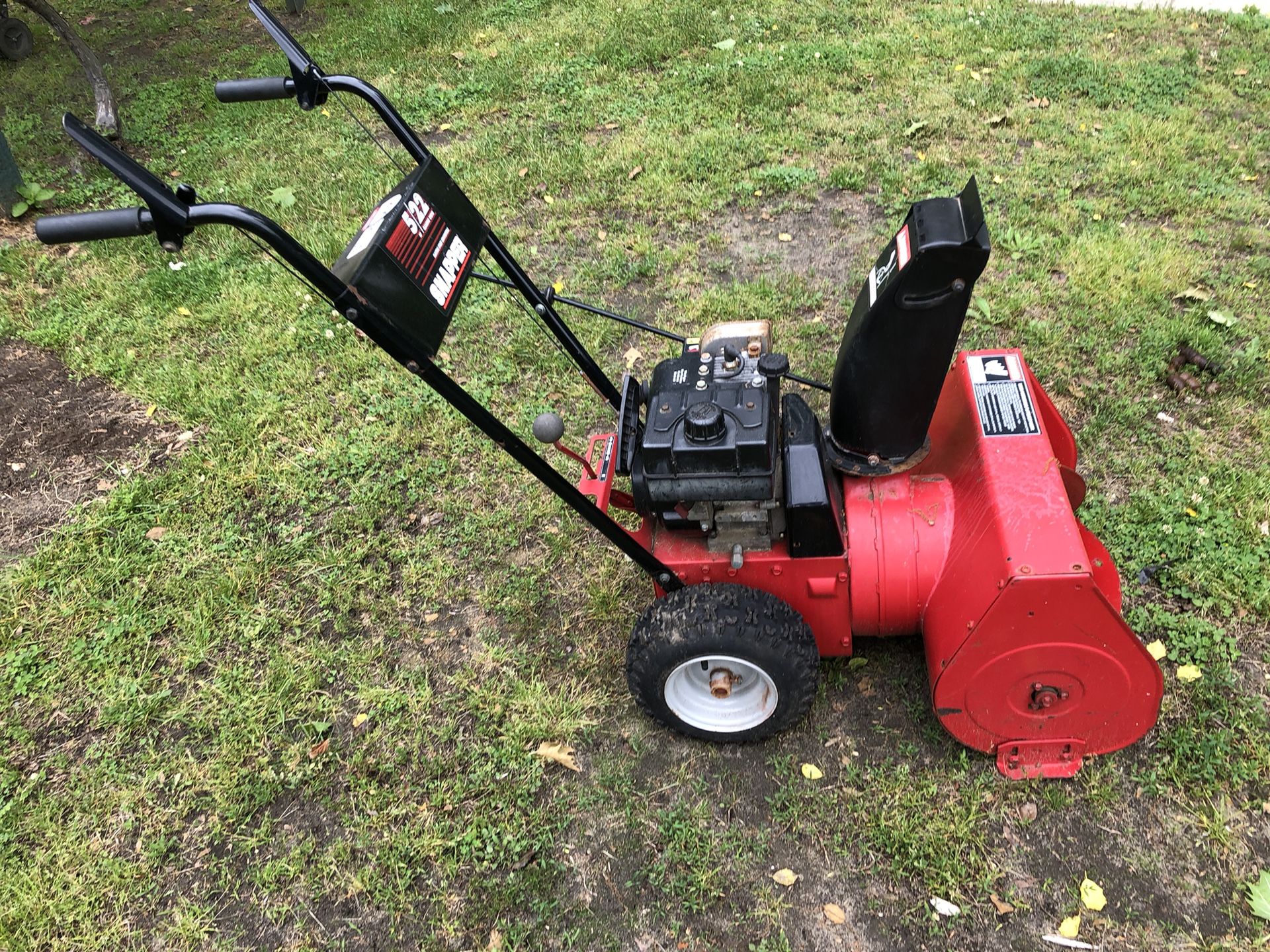 Snapper 22 inch, 5 hp snowblower