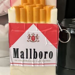 “Marlboro” coin purse 
