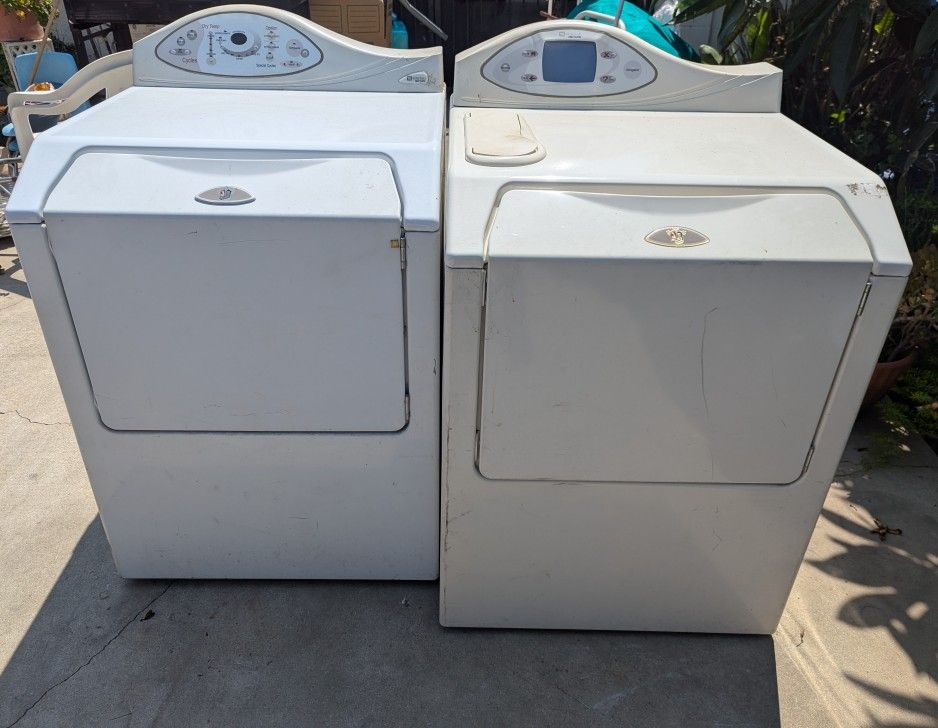 Washer N Dryer Set (Sold As Is)