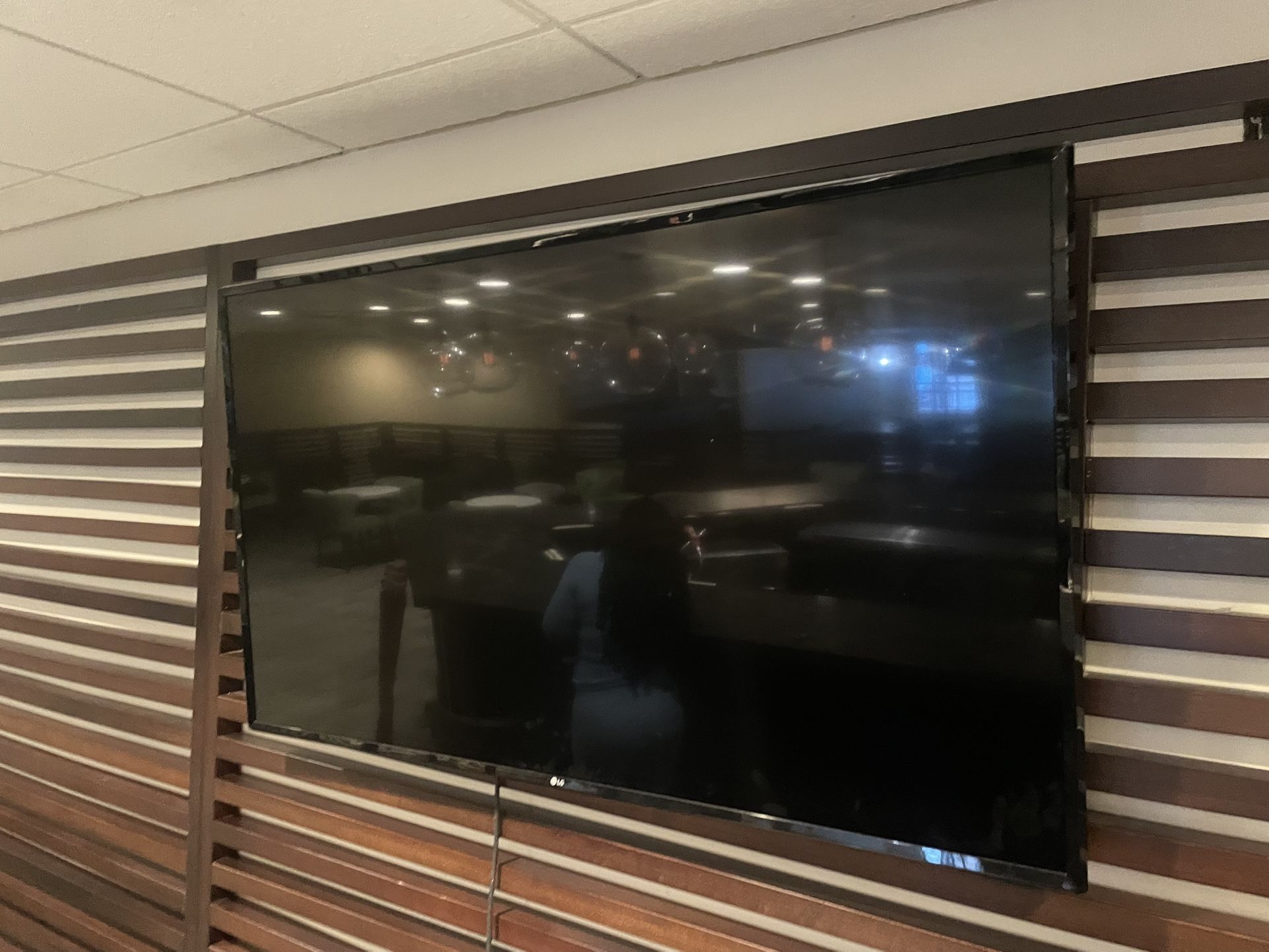 Lg 50in