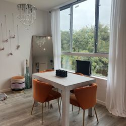 GORGEOUS Extendable Concrete “like” Dining Table