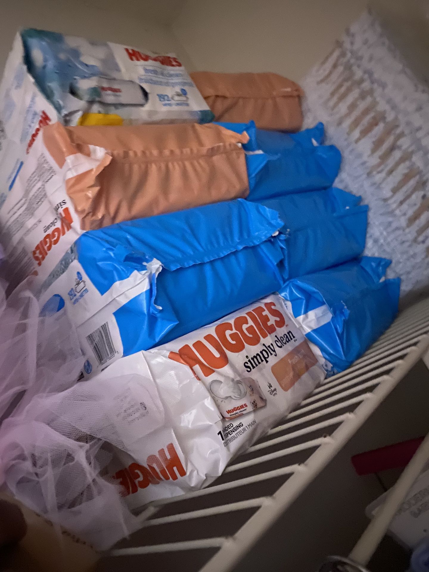 Huggies Sensitive Wipes