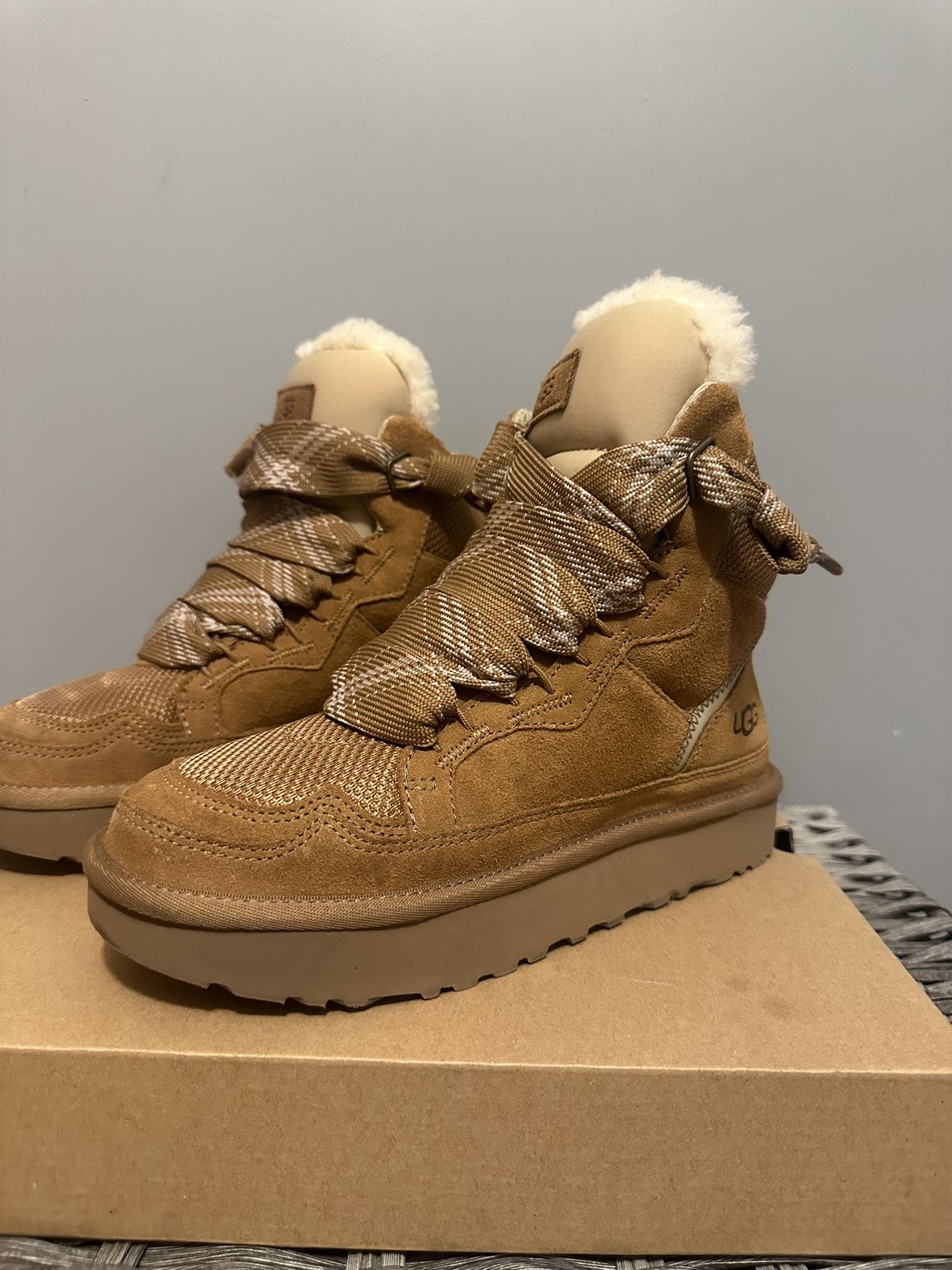 UGG Highmel Chestnut 7