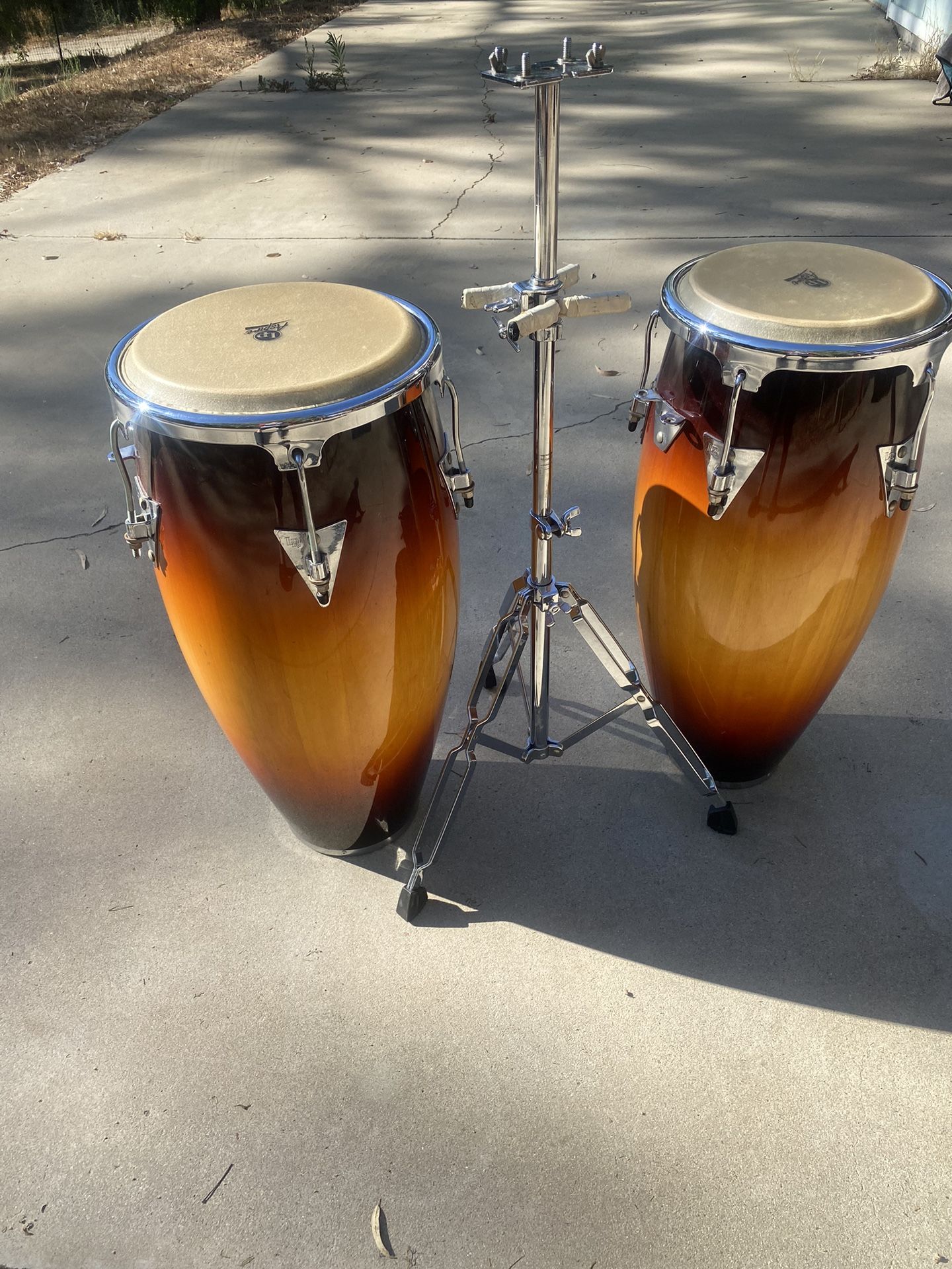 2 LPs Conga Aspire Latin Drums.