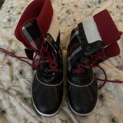 Winter Boots - Size 8
