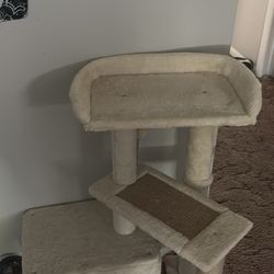 Cat tree