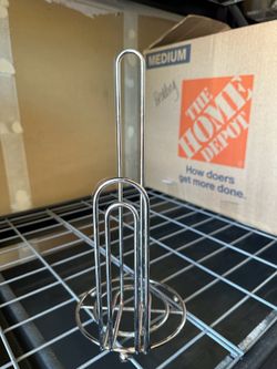 Paper towel holder