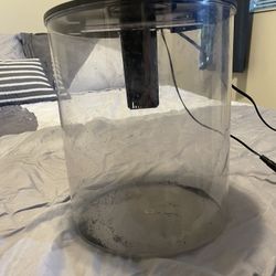 2.5G Cylinder Fish Tank W/ Filter & Light